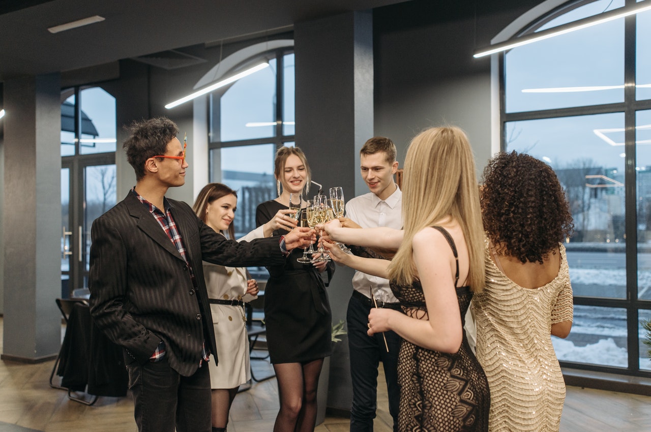 Team-members-welcoming-a-new-colleague