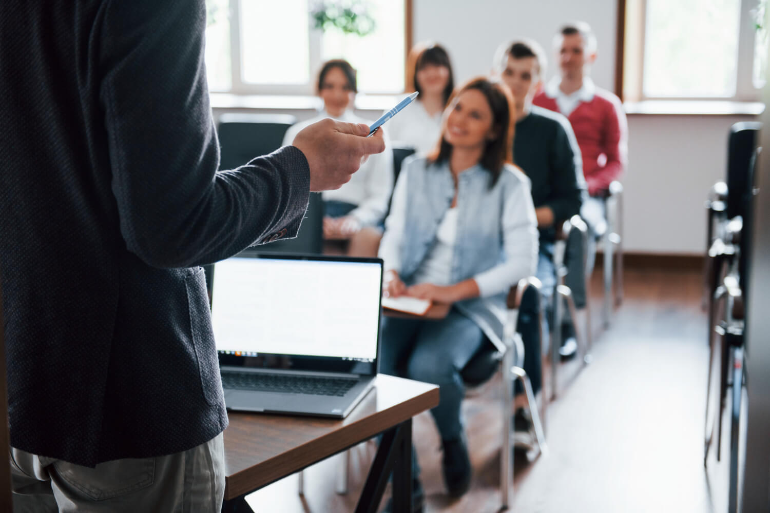 Group of people paying attention in a business conference